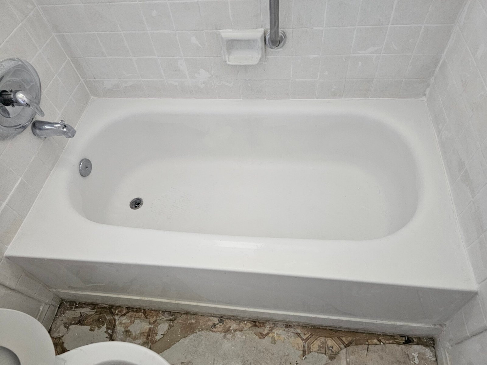 Bathtub refinishing